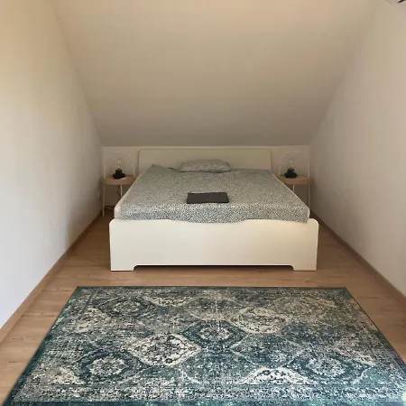 Karádi Apartamento Zánka