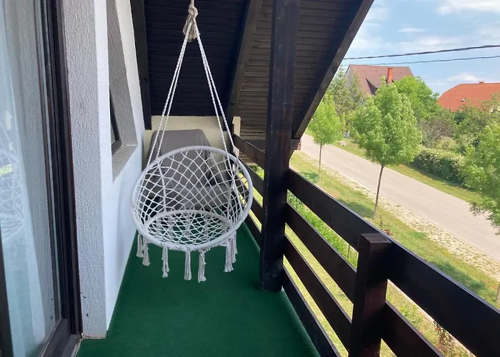 Karádi Apartamento